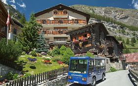 Hotel Romantica  3*